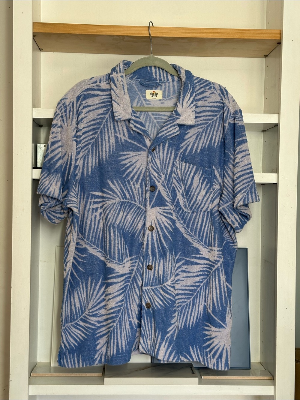 MARINE LAYER terry out jacquard resort shirt in blue frond